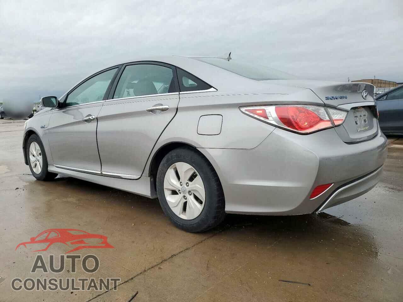 HYUNDAI SONATA 2014 - KMHEC4A42EA108929