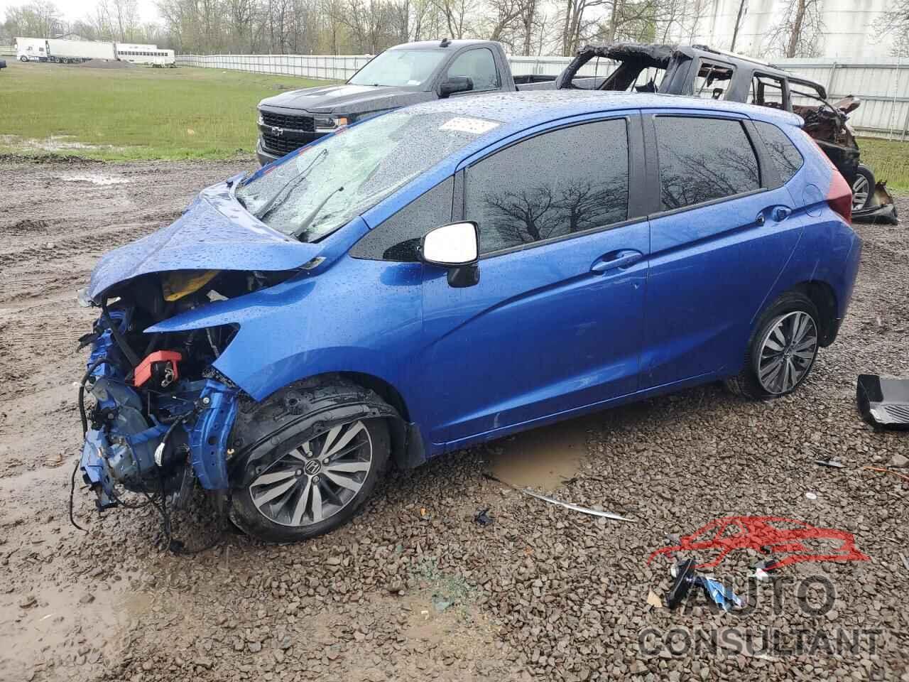 HONDA FIT 2016 - JHMGK5H72GX045030