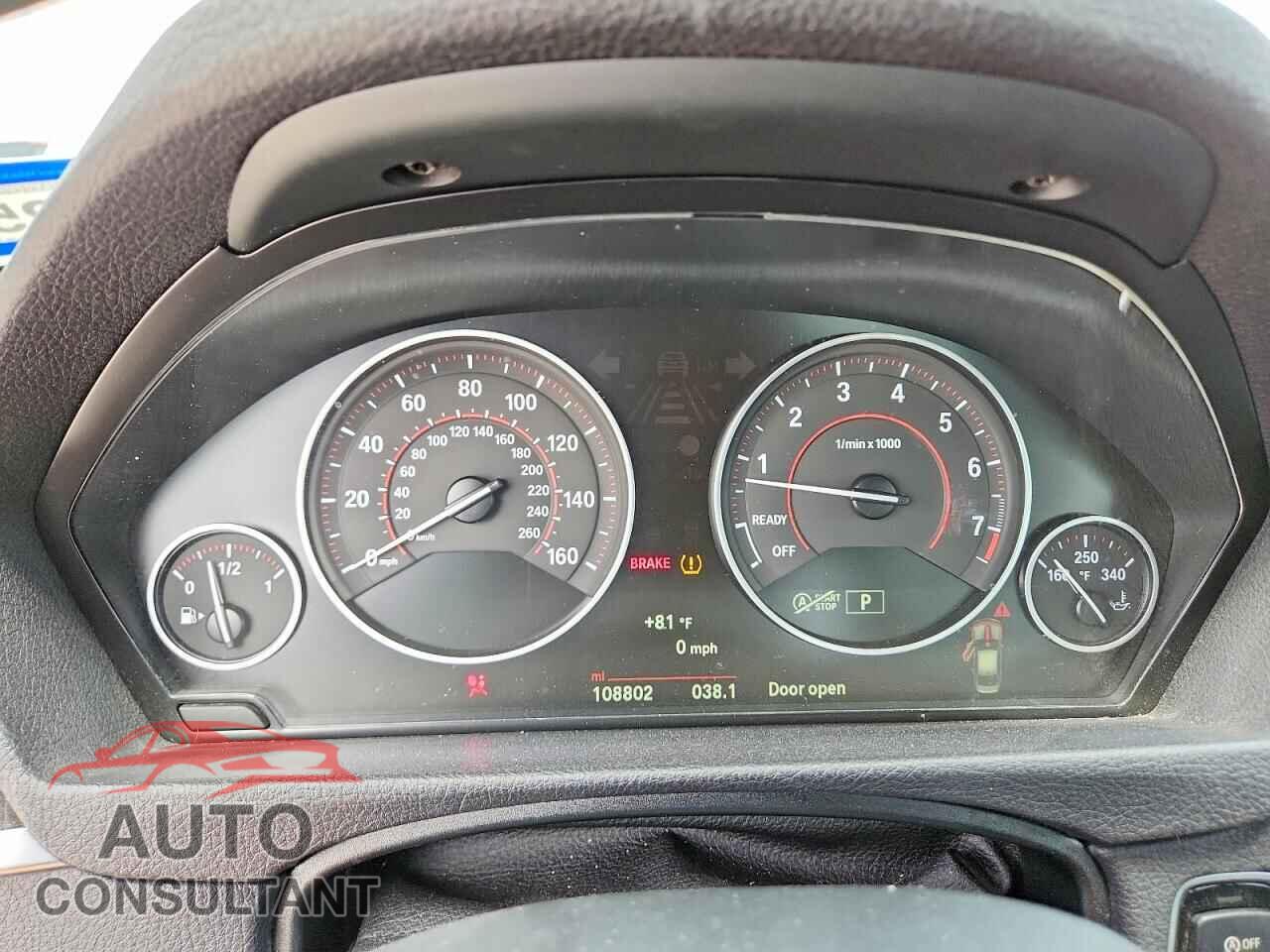 BMW 3 SERIES 2016 - WBA8E9G59GNU30615