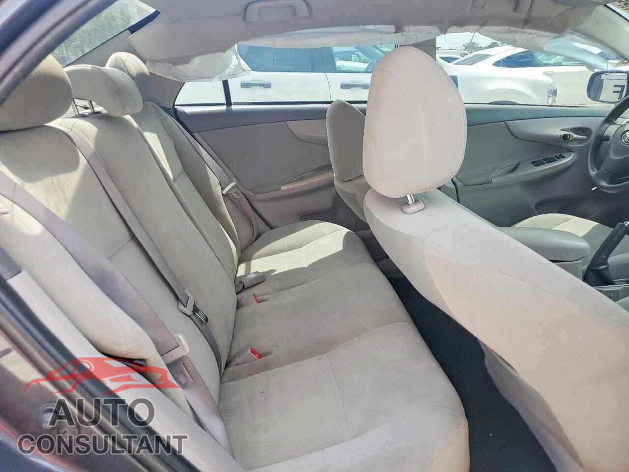TOYOTA COROLLA 2010 - 2T1BU4EEXAC300368