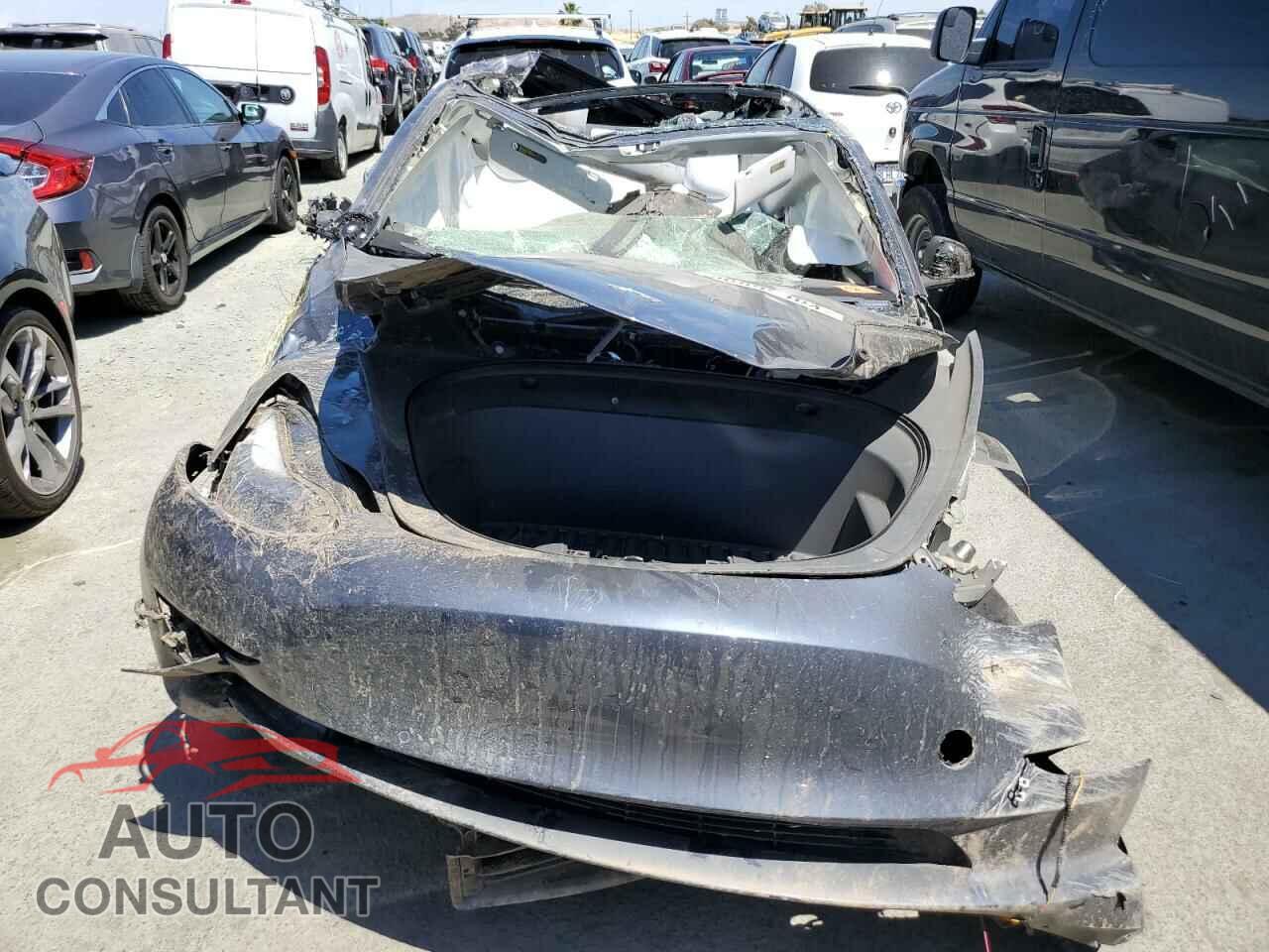 TESLA MODEL 3 2022 - 5YJ3E1EA6NF376474