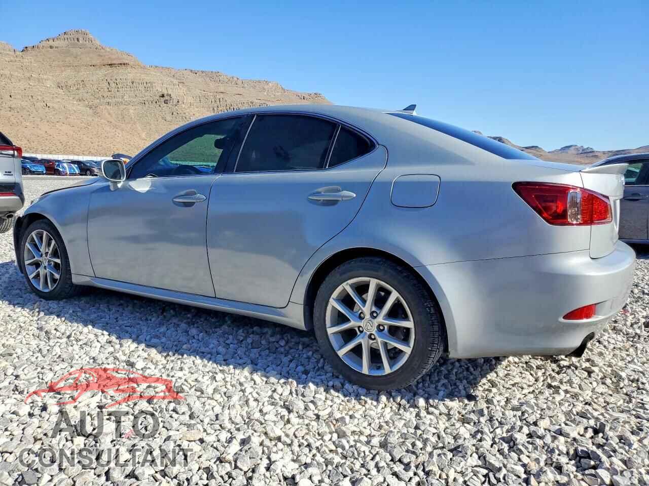LEXUS IS 2011 - JTHBF5C23B5151257