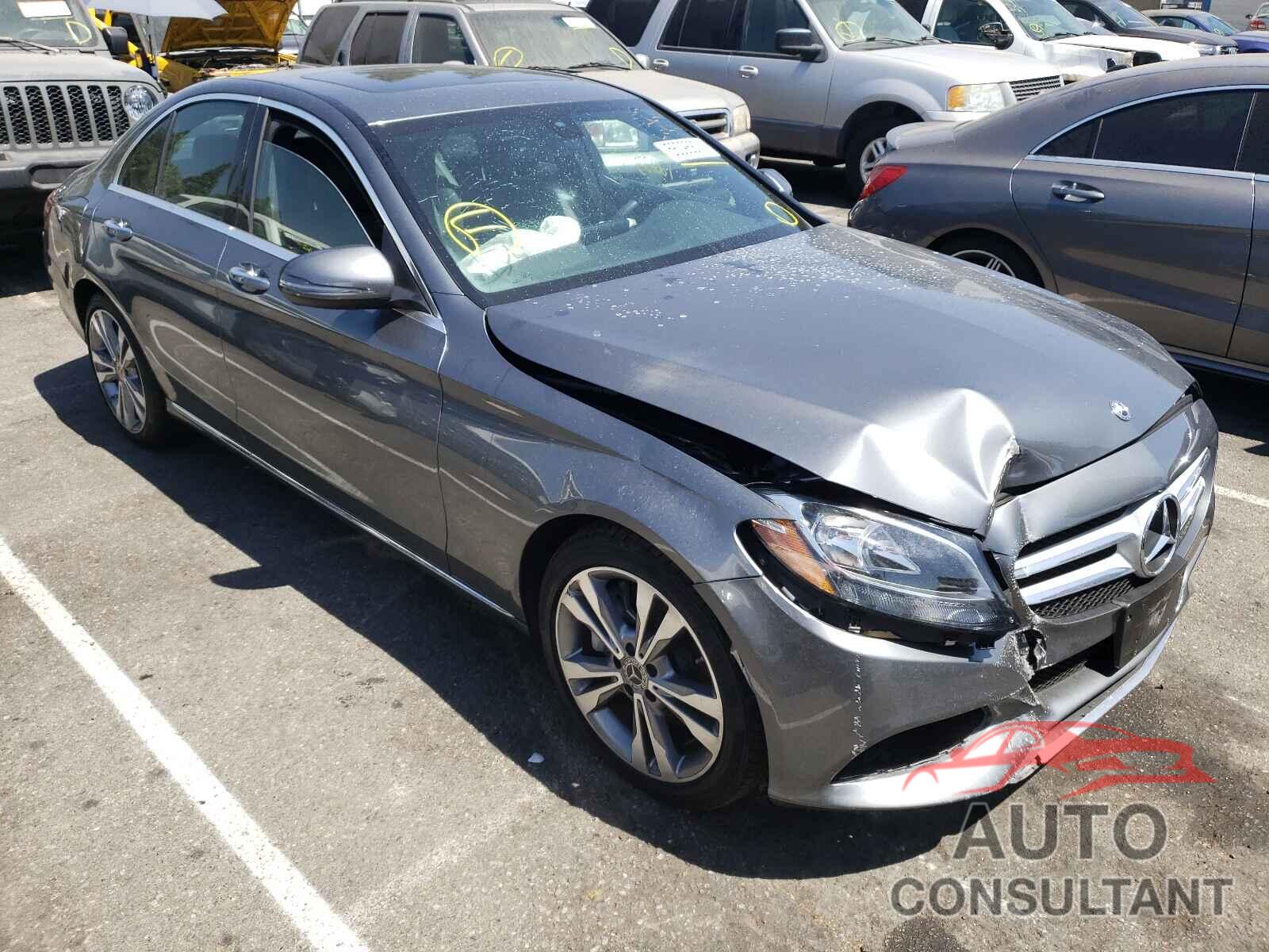 MERCEDES-BENZ C-CLASS 2018 - 55SWF4JB9JU266747