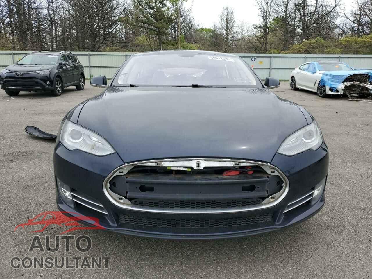 TESLA MODEL S 2013 - 5YJSA1DP4DFP19701