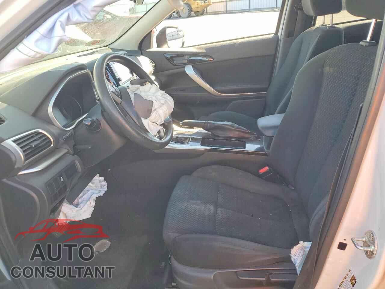 MITSUBISHI ECLIPSE 2019 - JA4AT3AAXKZ040583