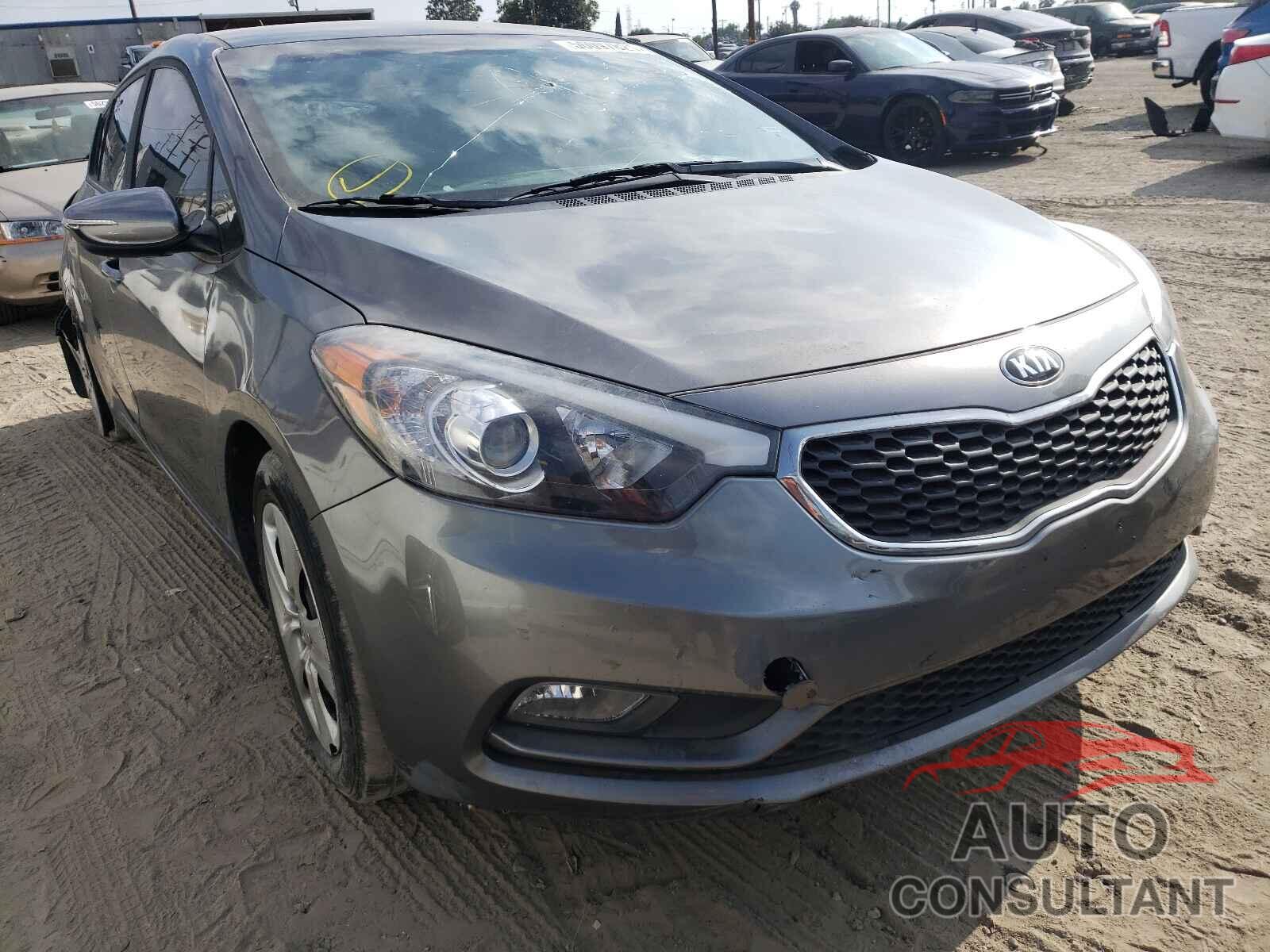 KIA FORTE 2016 - KNAFK5A82G5594008