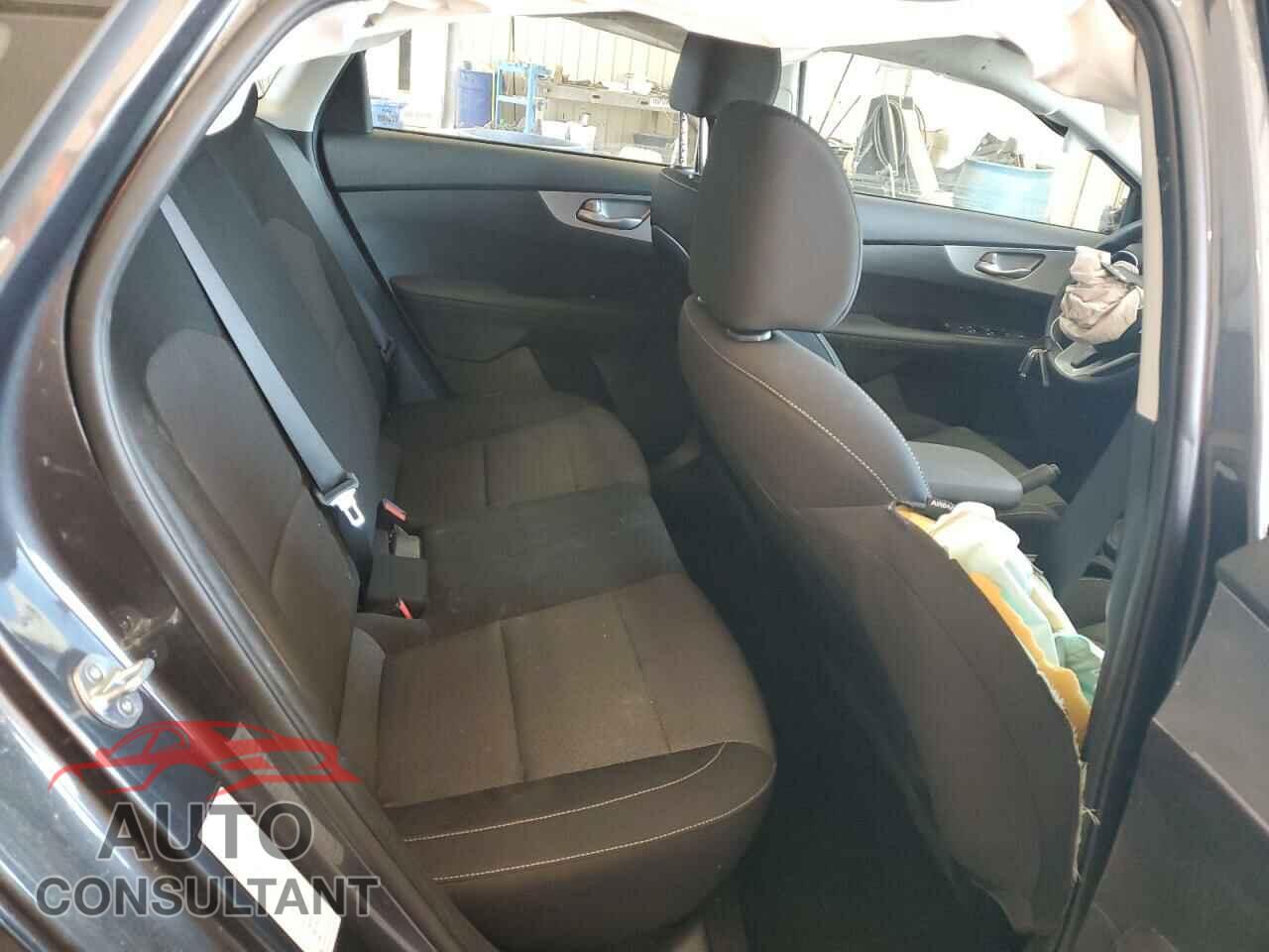 KIA FORTE 2023 - 3KPF24AD7PE607222