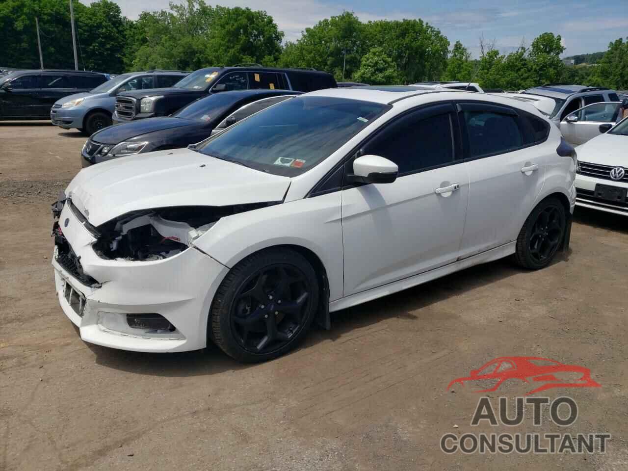 FORD FOCUS 2016 - 1FADP3L92GL308746