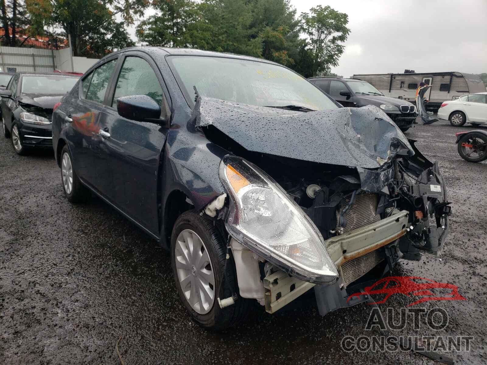 NISSAN VERSA 2017 - 3N1CN7AP9HL802082