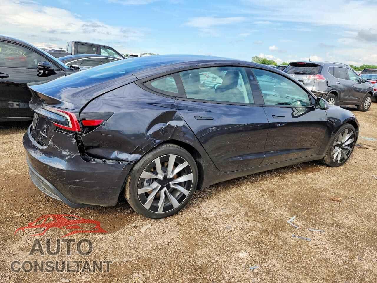 TESLA MODEL 3 2024 - 5YJ3E1EB8RF819559