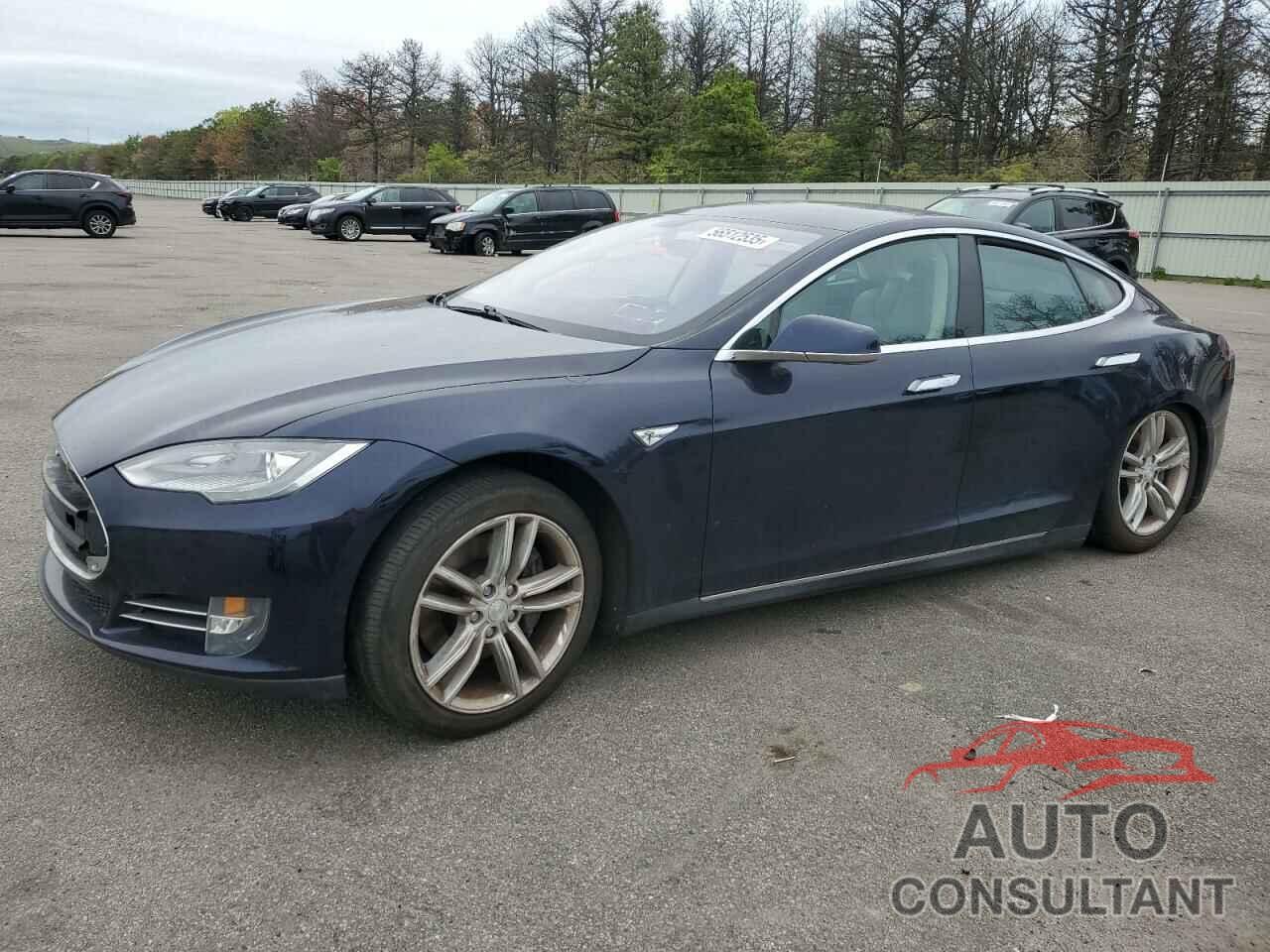 TESLA MODEL S 2013 - 5YJSA1DP4DFP19701