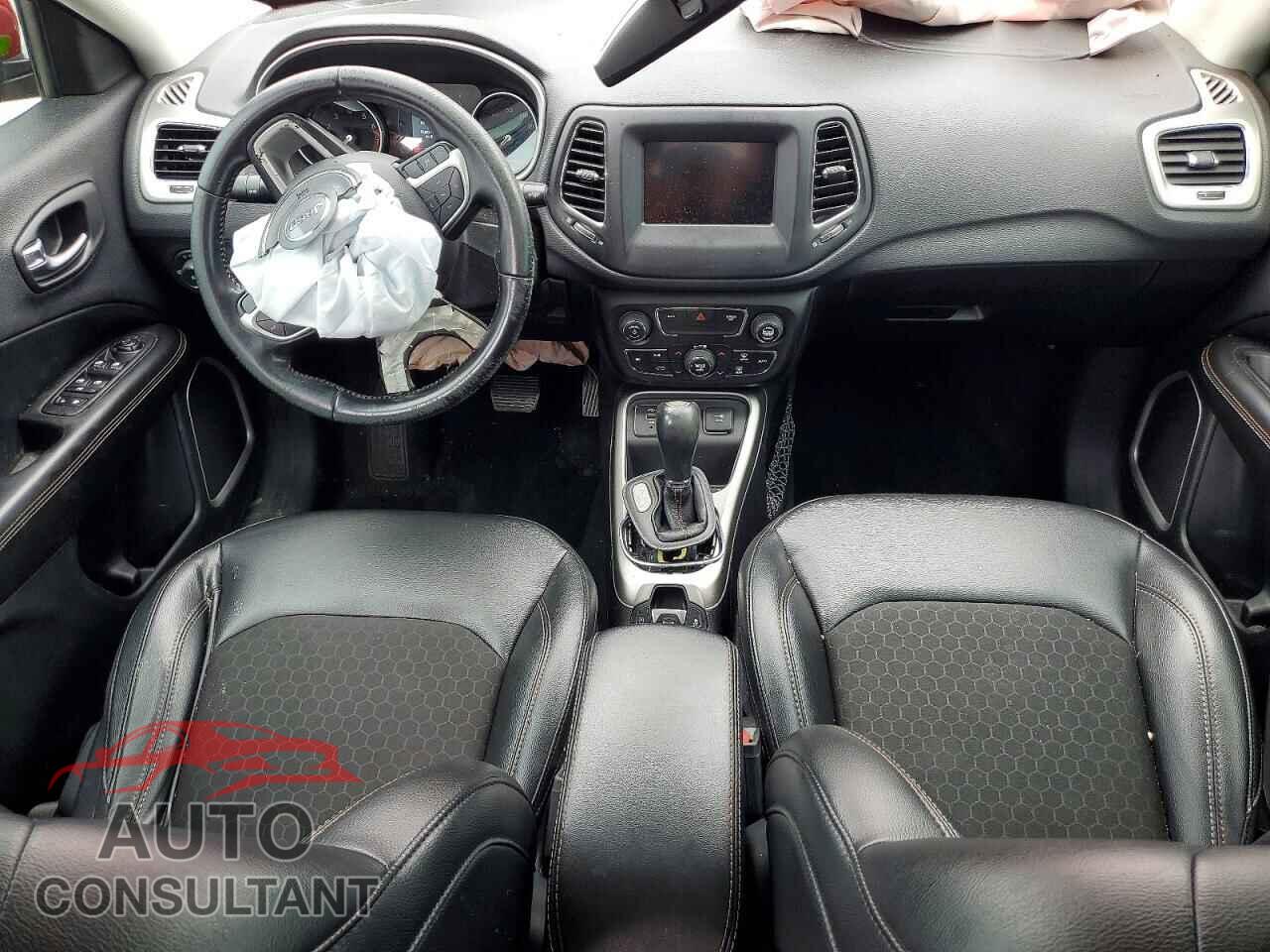 JEEP COMPASS 2019 - 3C4NJCBB2KT833050