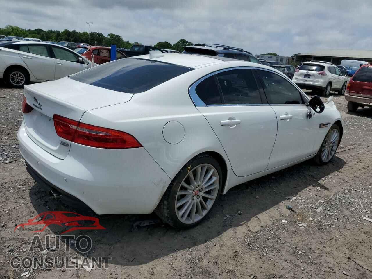 JAGUAR XE 2017 - SAJAK4BV4HCP15020