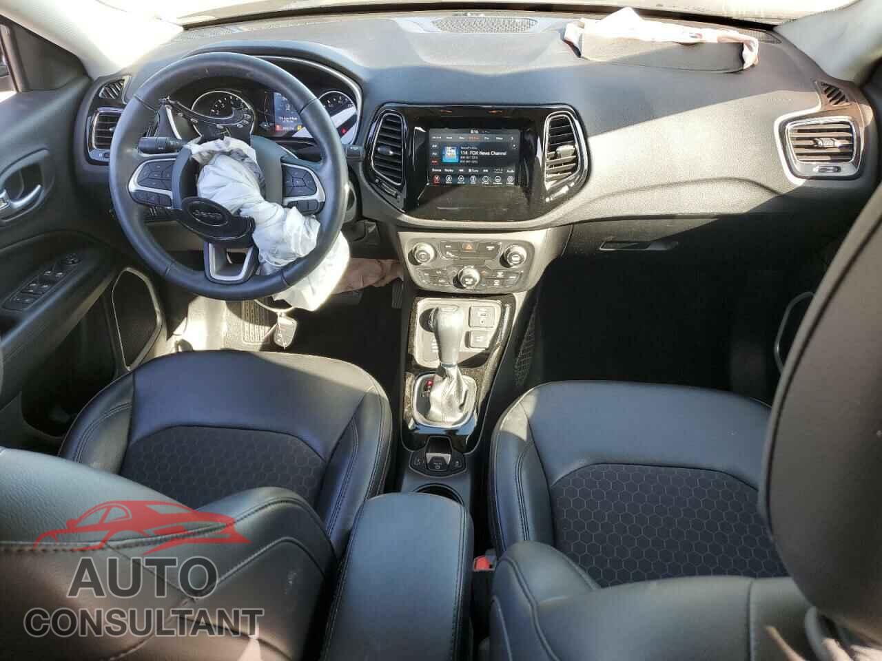 JEEP COMPASS 2019 - 3C4NJDBB7KT740546