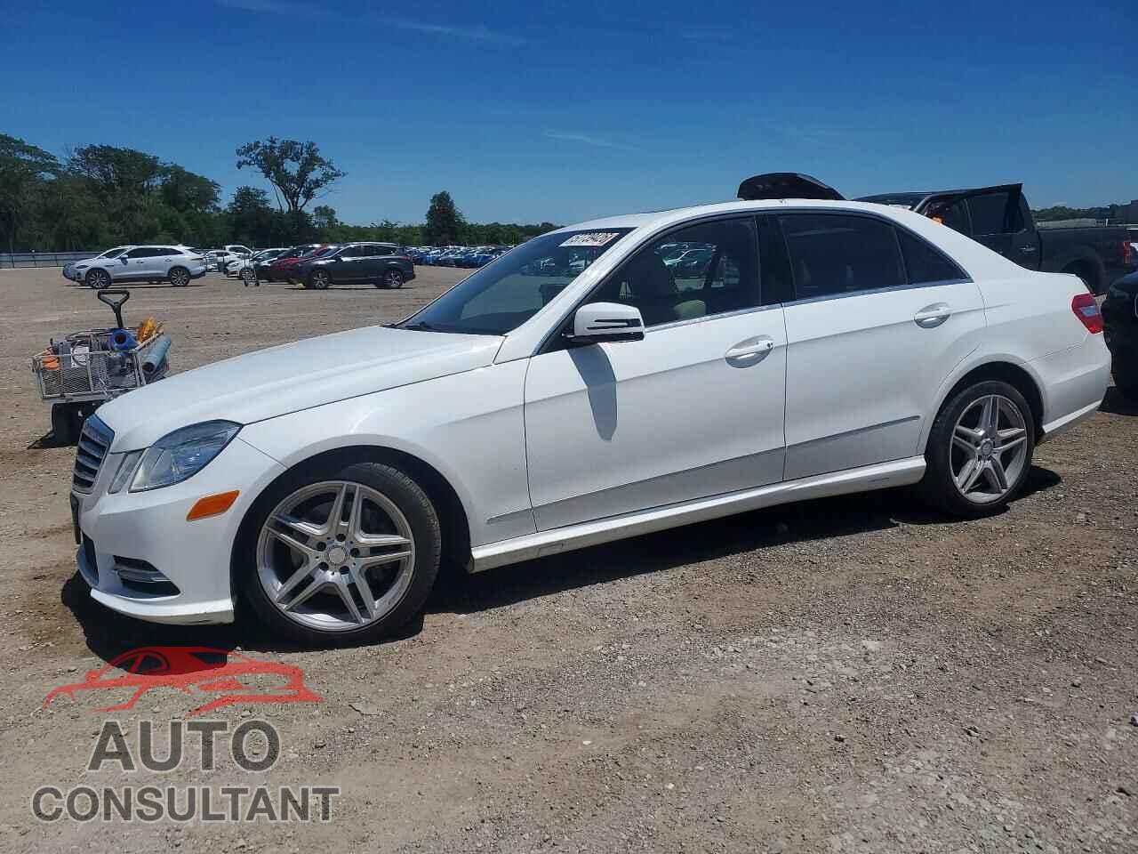 MERCEDES-BENZ E-CLASS 2013 - WDDHF8JB2DA751977