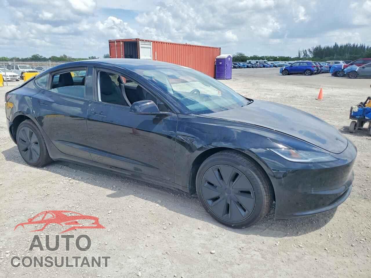 TESLA MODEL 3 2026 - 5YJ3E1EA5TF170592