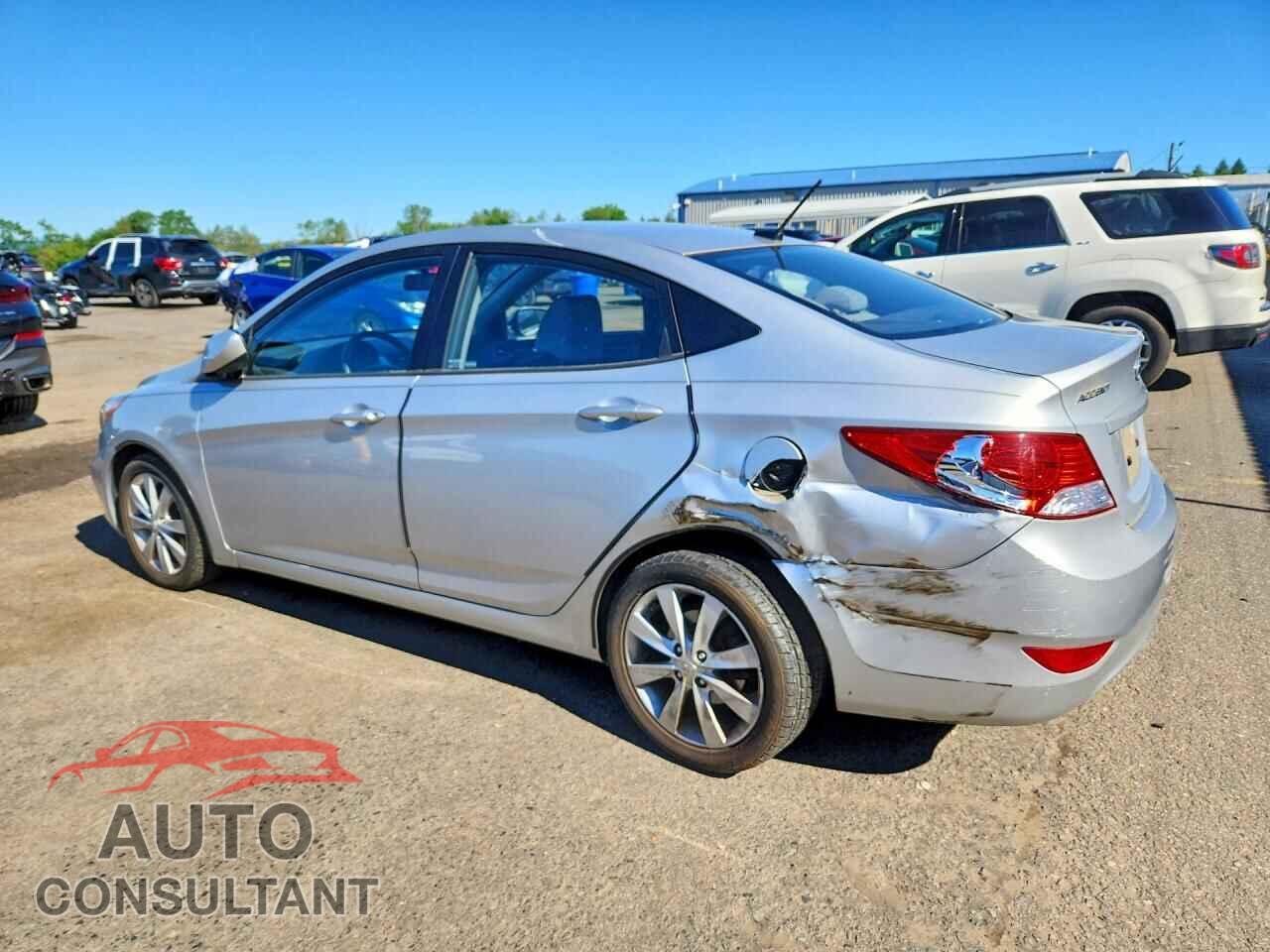 HYUNDAI ACCENT 2012 - KMHCU4AEXCU071704