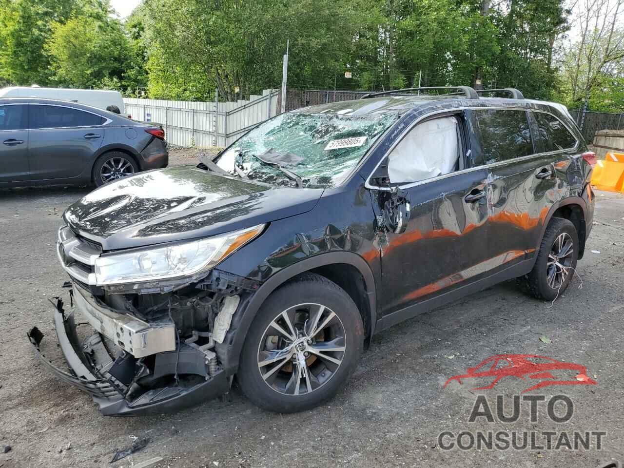 TOYOTA HIGHLANDER 2019 - 5TDBZRFH4KS958140