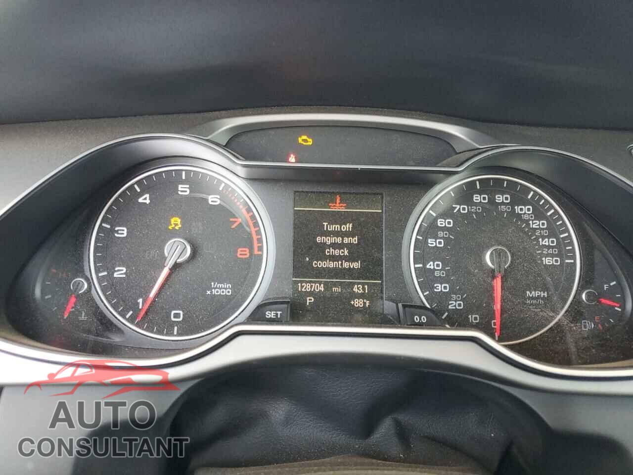 AUDI A4 2013 - WAUFFAFL1DN014852