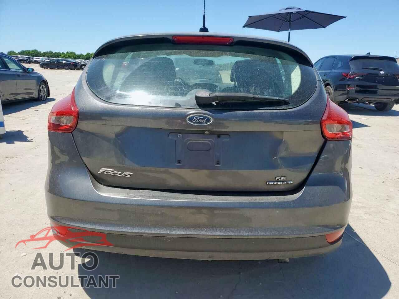 FORD FOCUS 2016 - 1FADP3K28GL290158