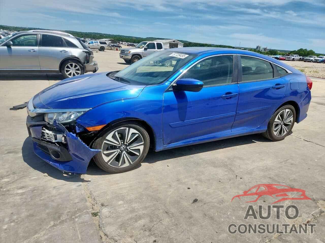 HONDA CIVIC 2018 - JHMFC1F34JX017352