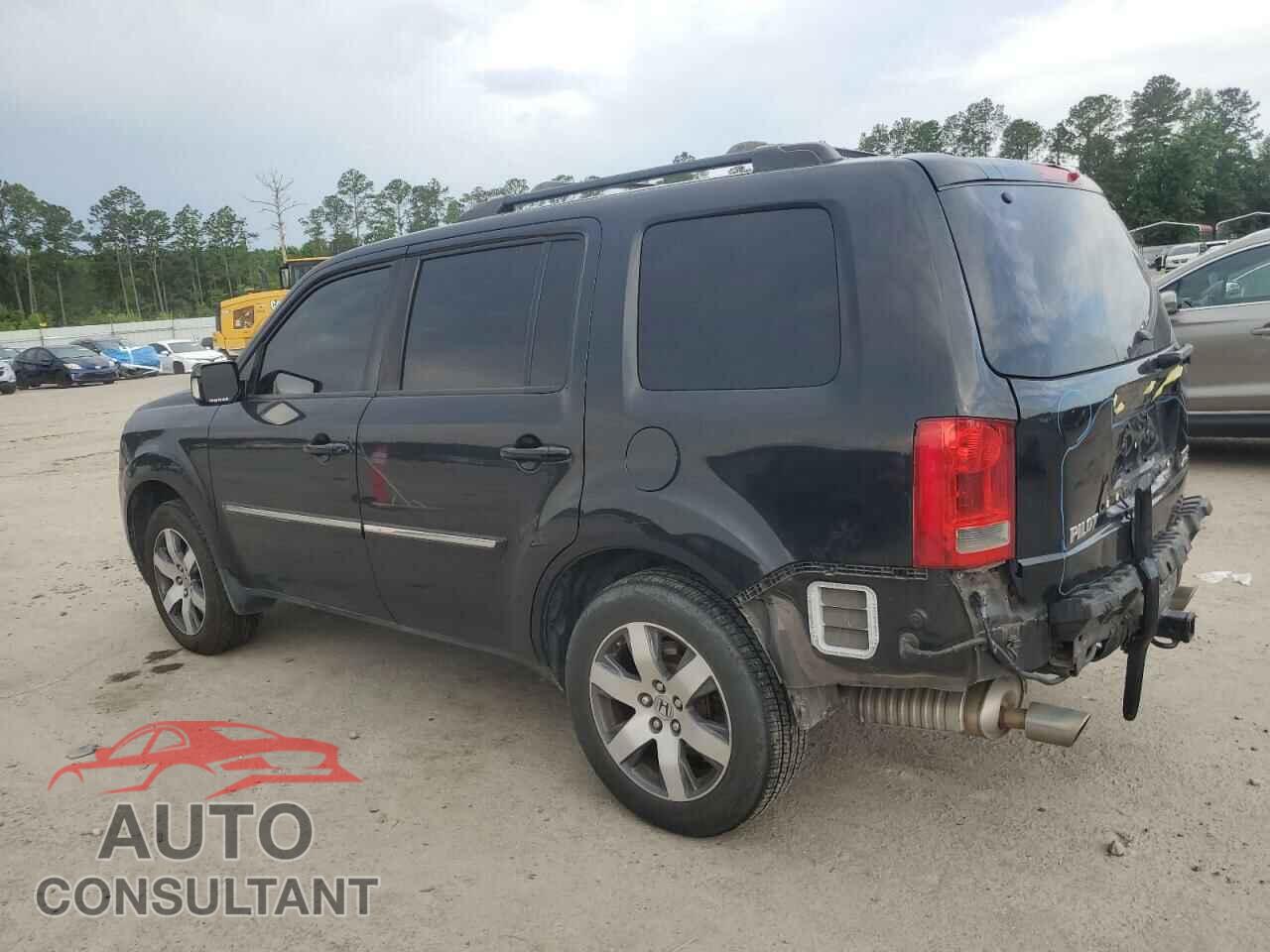 HONDA PILOT 2013 - 5FNYF4H94DB053500