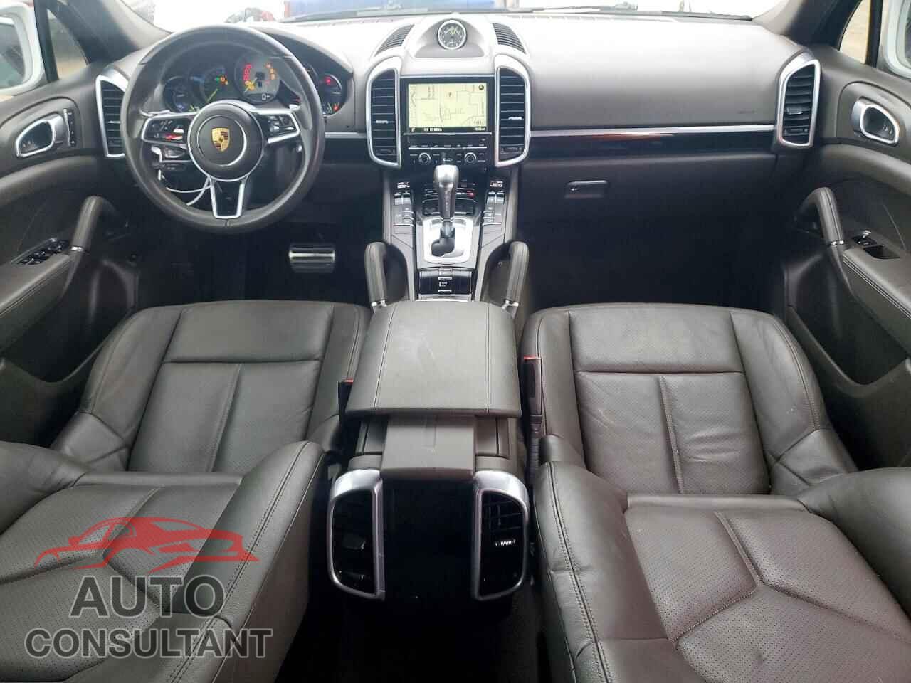 PORSCHE CAYENNE 2016 - WP1AE2A21GLA64492