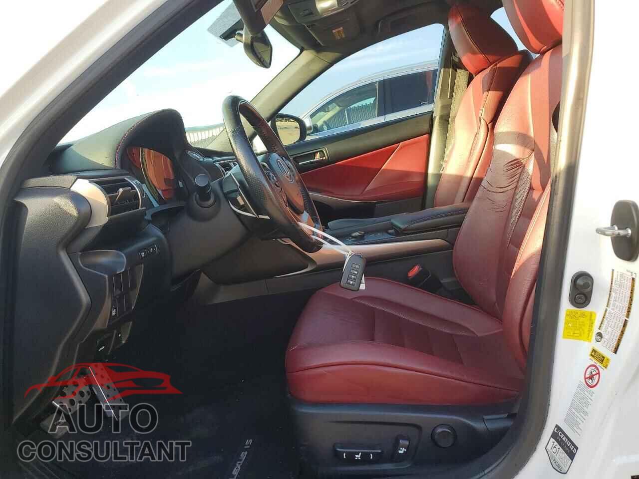 LEXUS IS 2015 - JTHBF1D20F5060217