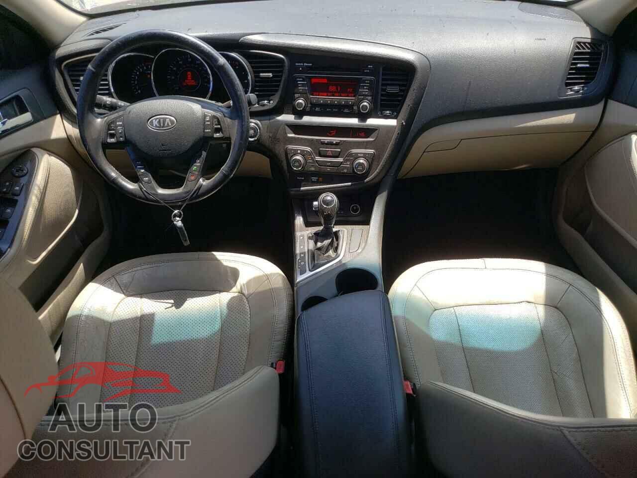 KIA OPTIMA 2011 - KNAGN4A66B5091093