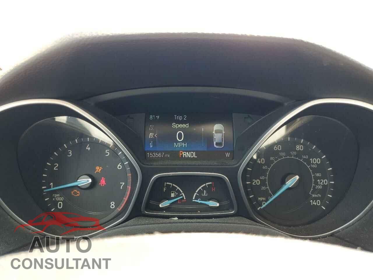 FORD FOCUS 2015 - 1FADP3F26FL202572