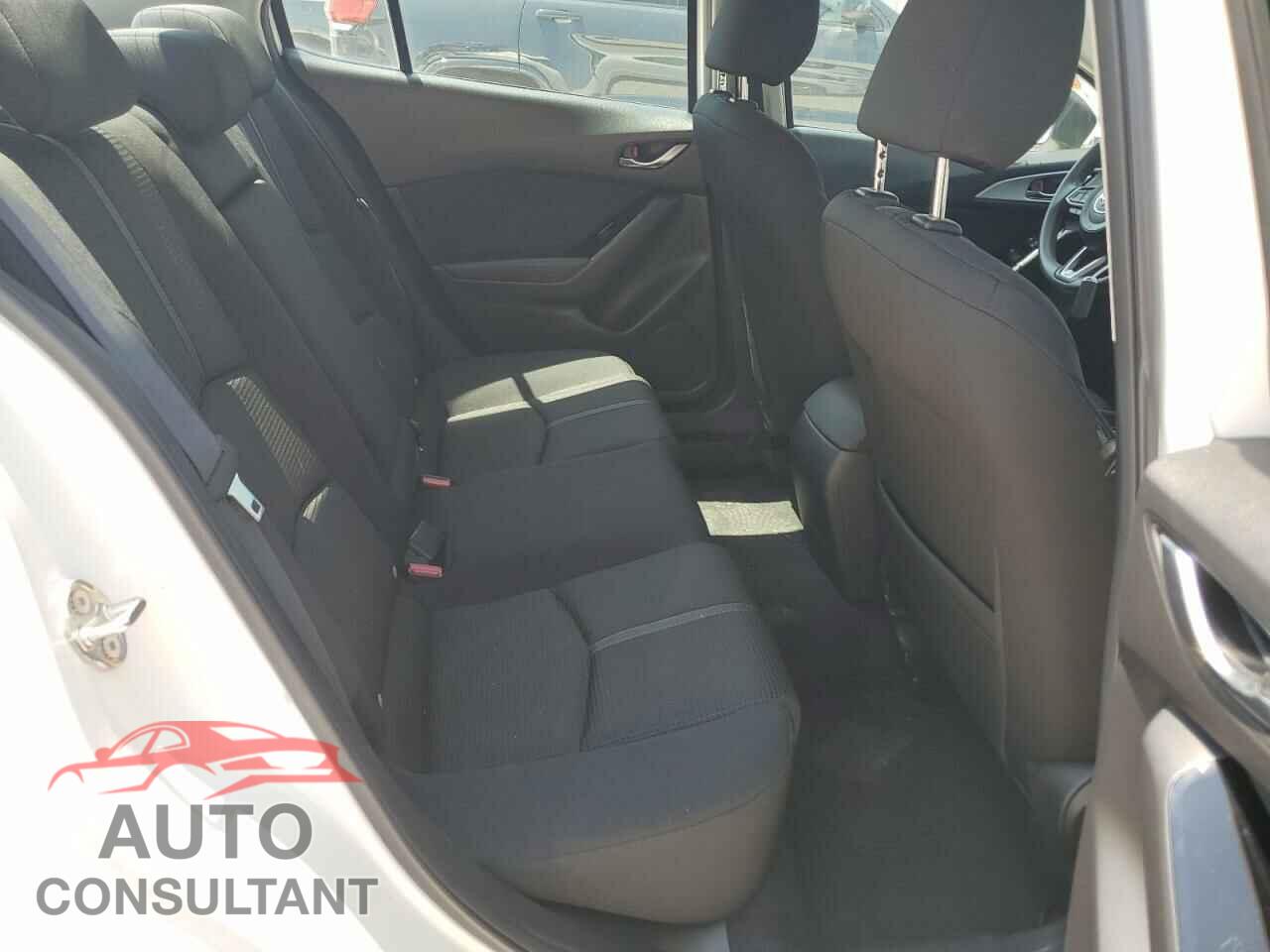 MAZDA 3 2017 - 3MZBN1U73HM138645