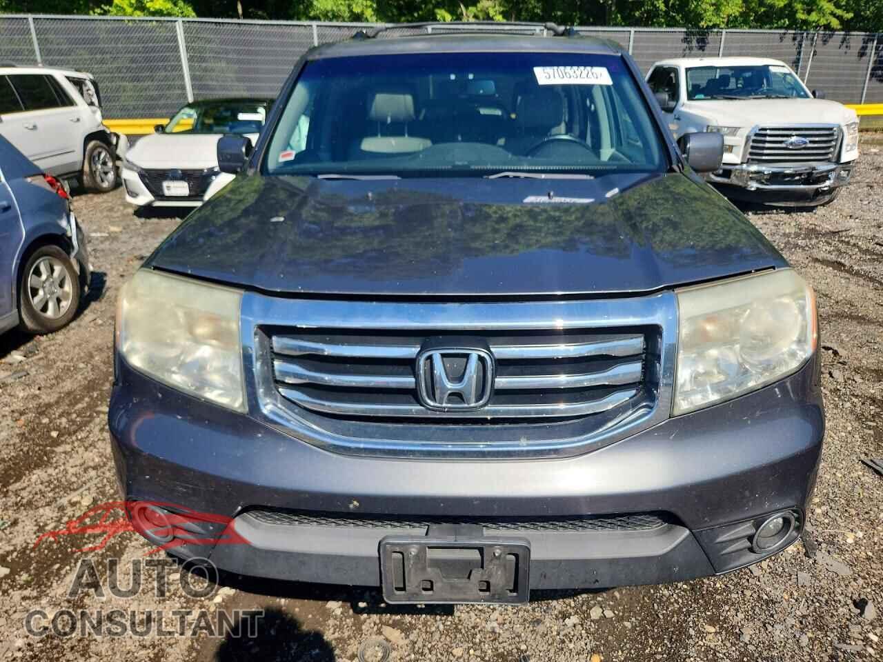 HONDA PILOT 2013 - 5FNYF3H51DB009672