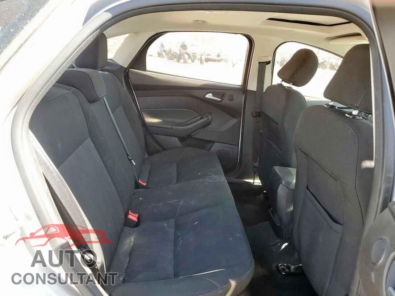 FORD FOCUS 2017 - 1FADP3H23HL214176