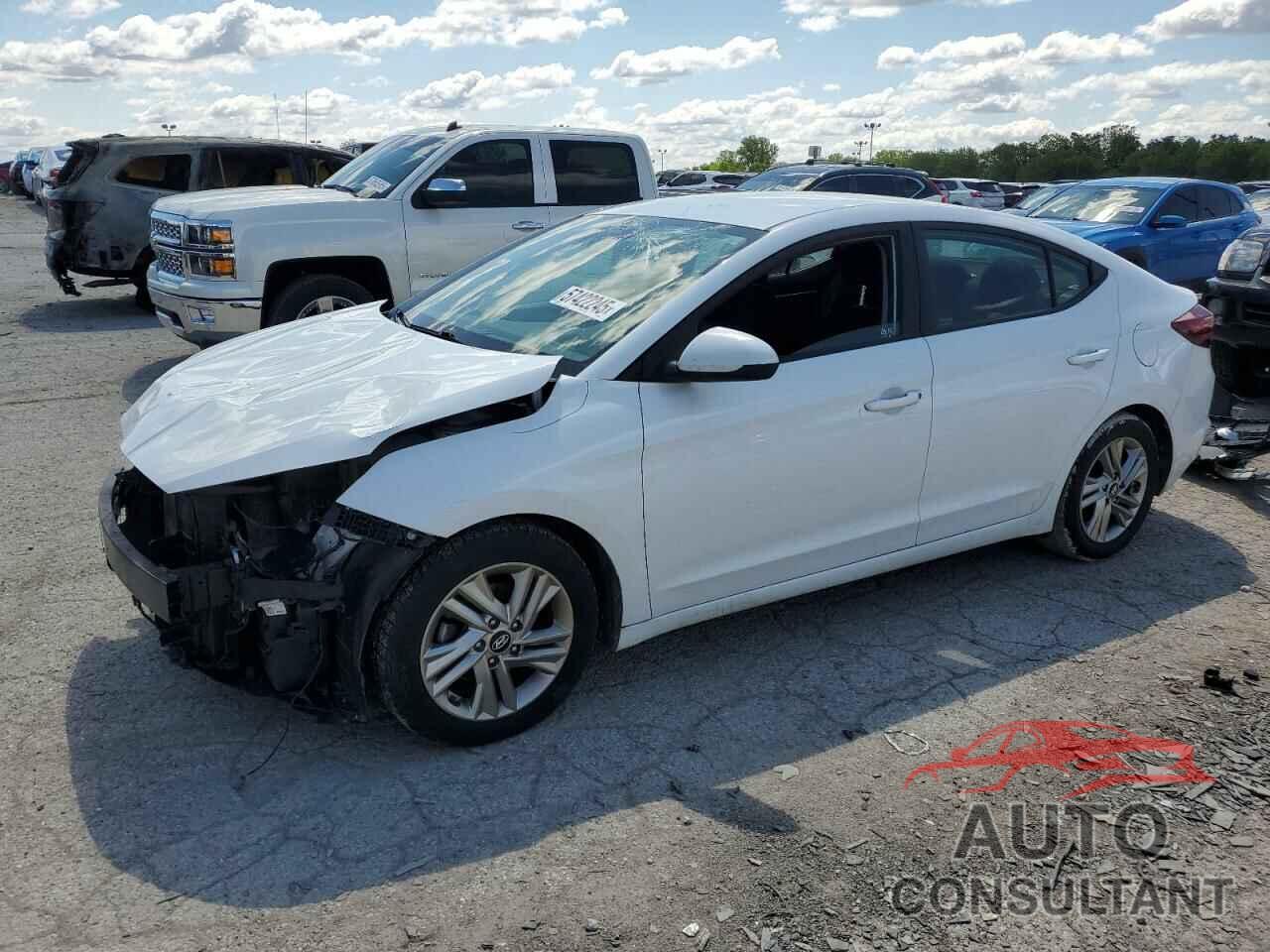 HYUNDAI ELANTRA 2019 - 5NPD84LF2KH457092