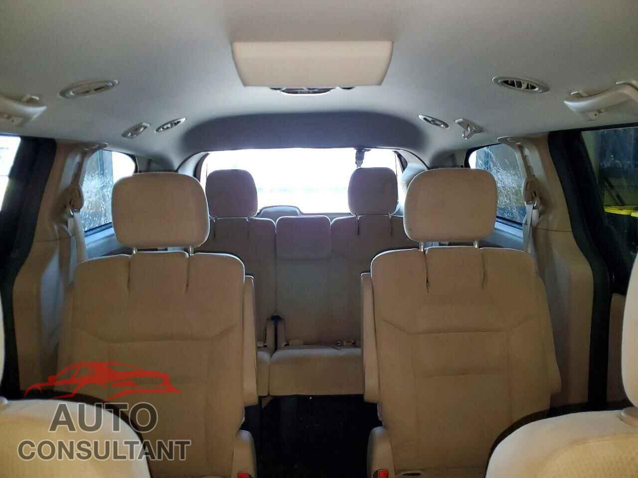DODGE CARAVAN 2015 - 2C4RDGCG4FR556498