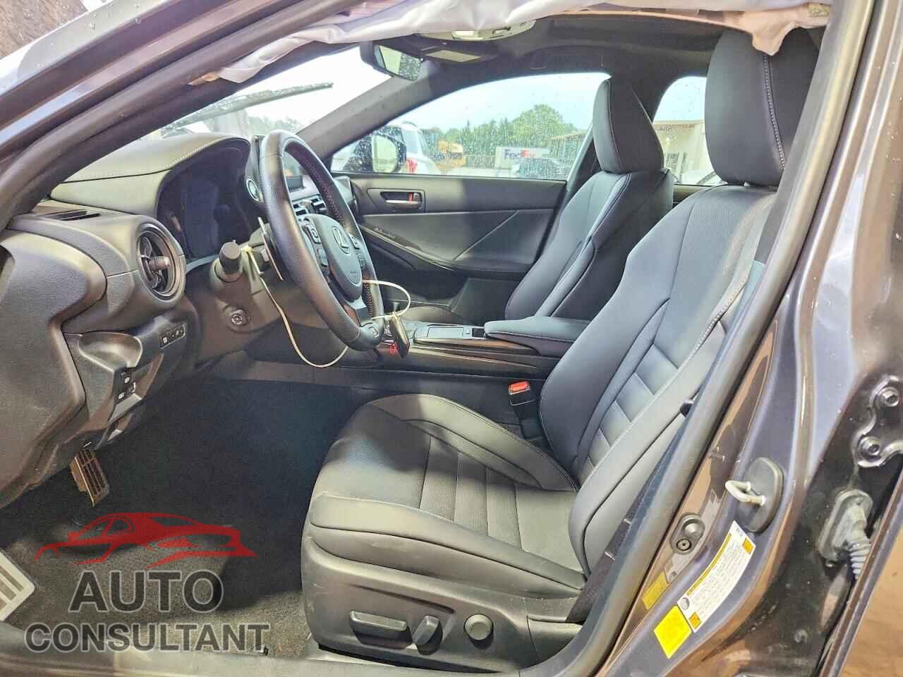LEXUS IS 2024 - JTHAP1D22R5006284