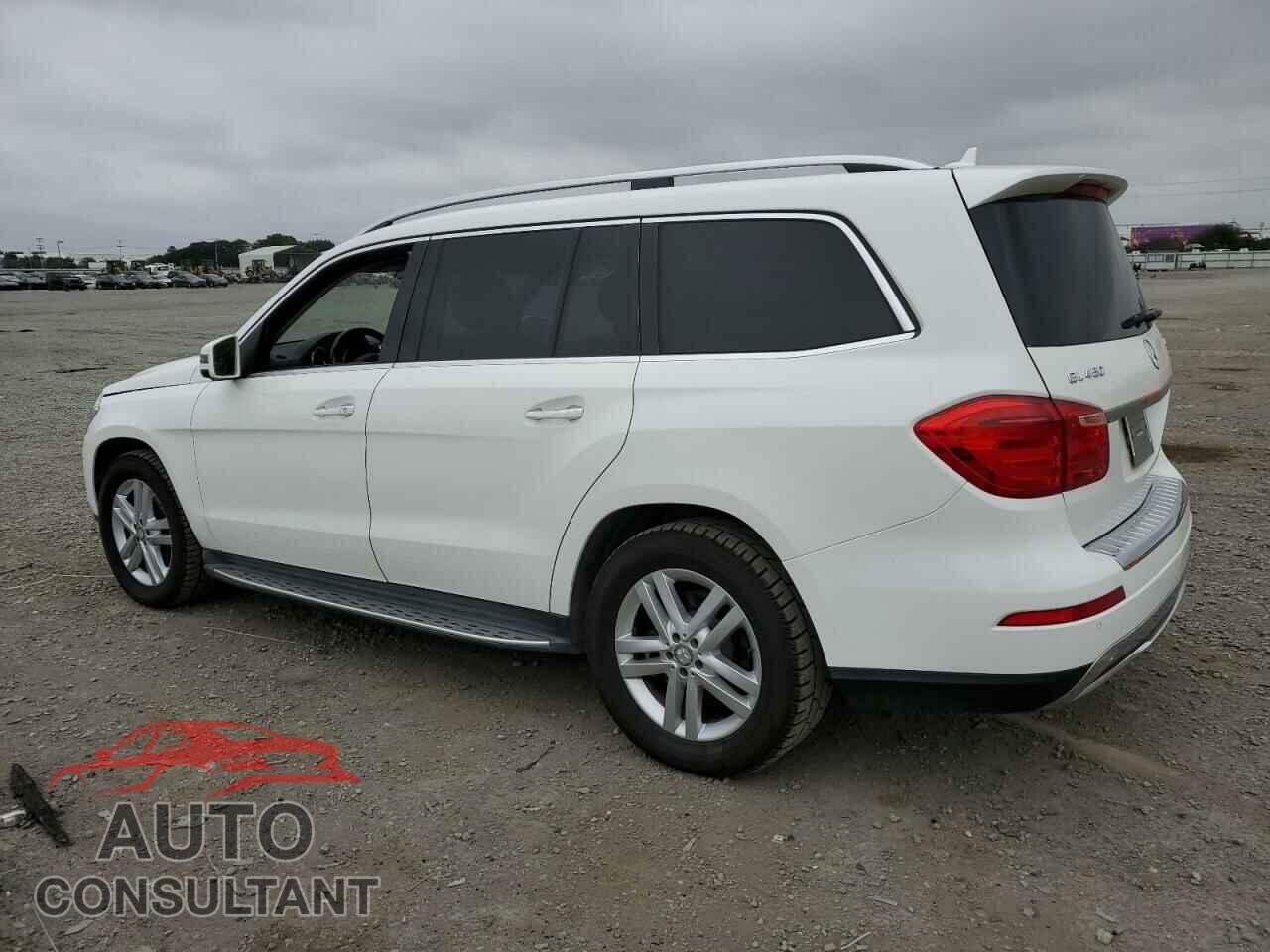 MERCEDES-BENZ GL-CLASS 2015 - 4JGDF6EE2FA500165
