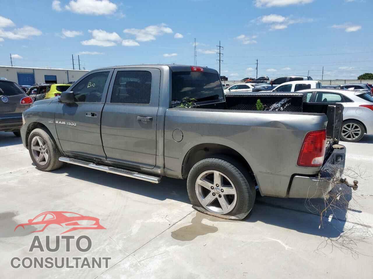 DODGE RAM 1500 2012 - 1C6RD6KT2CS183617