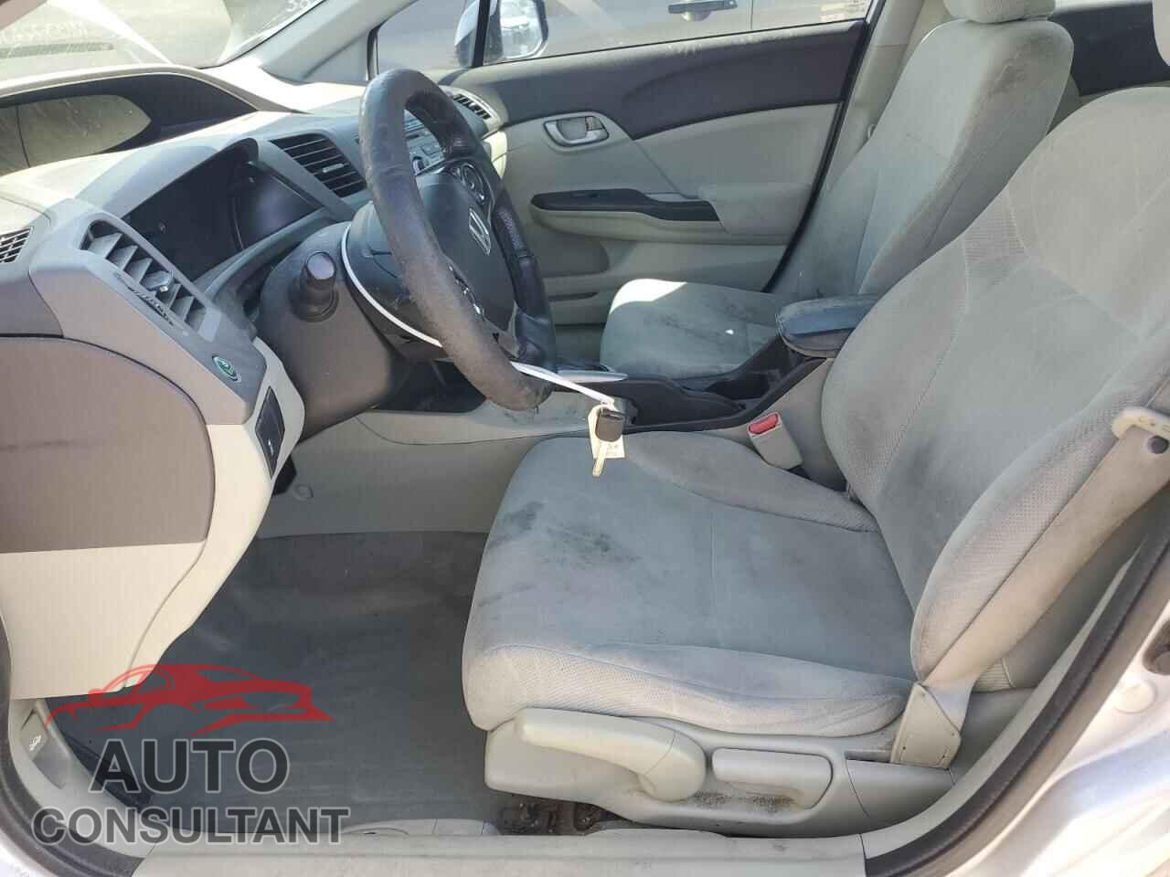 HONDA CIVIC 2012 - 19XFB2F56CE087630