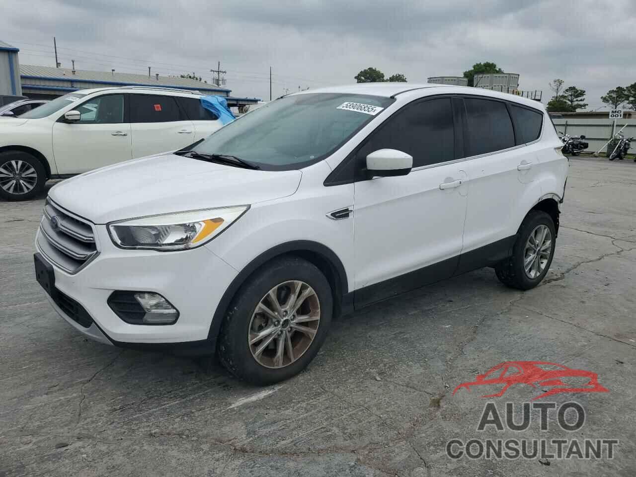 FORD ESCAPE 2017 - 1FMCU0G98HUD44746