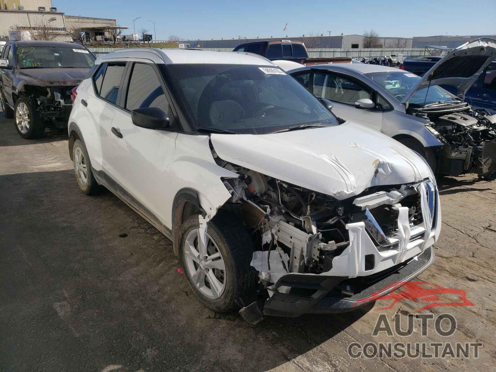 NISSAN KICKS 2018 - 3N1CP5CU0JL532506