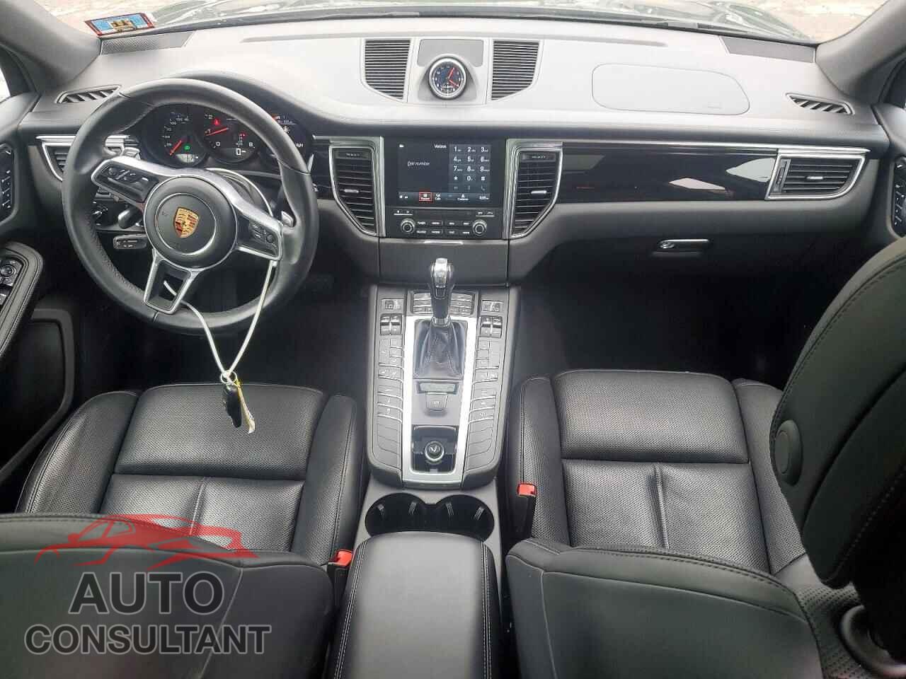 PORSCHE MACAN 2018 - WP1AA2A50JLB20337