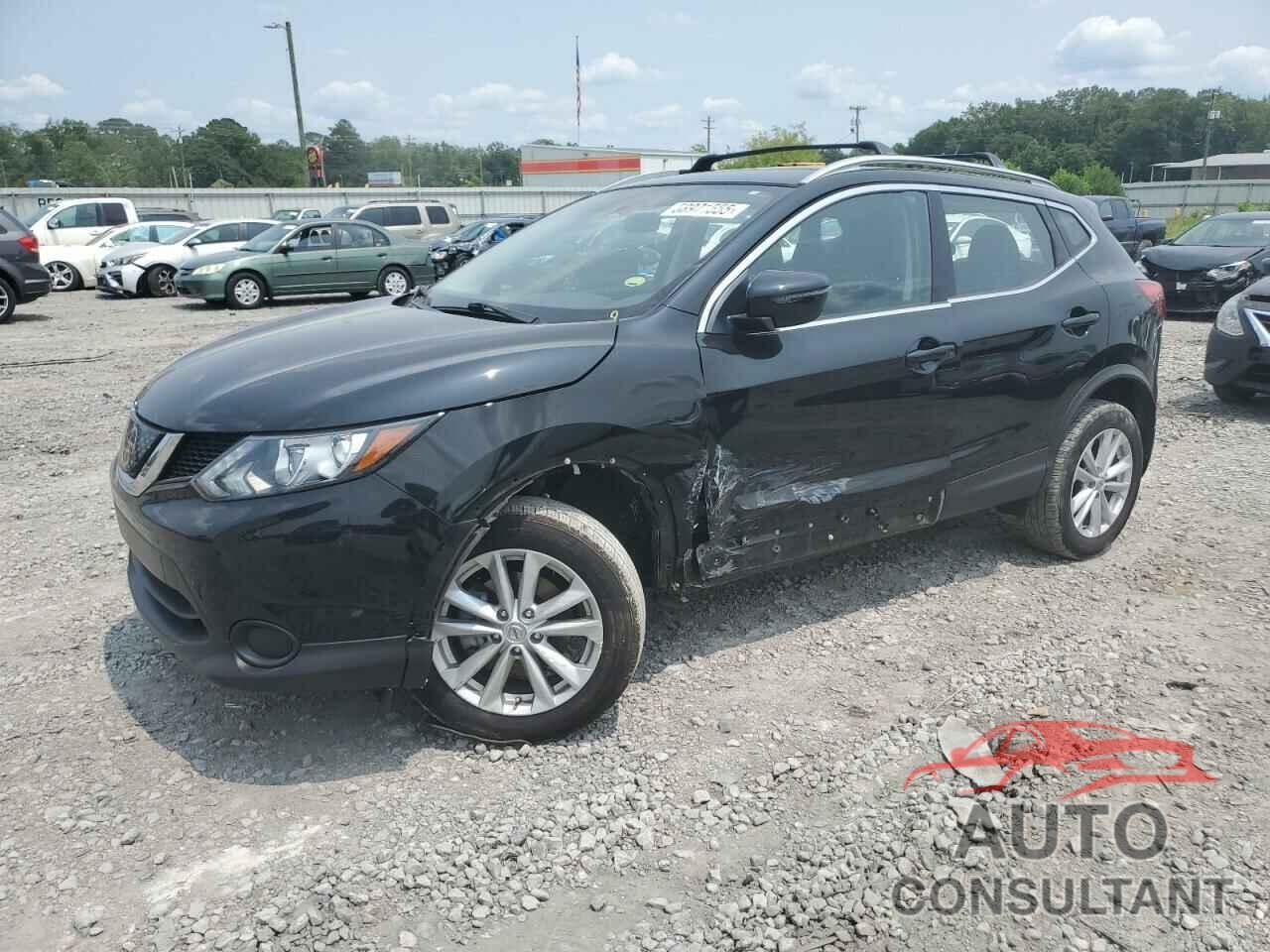 NISSAN ROGUE 2018 - JN1BJ1CP1JW180773
