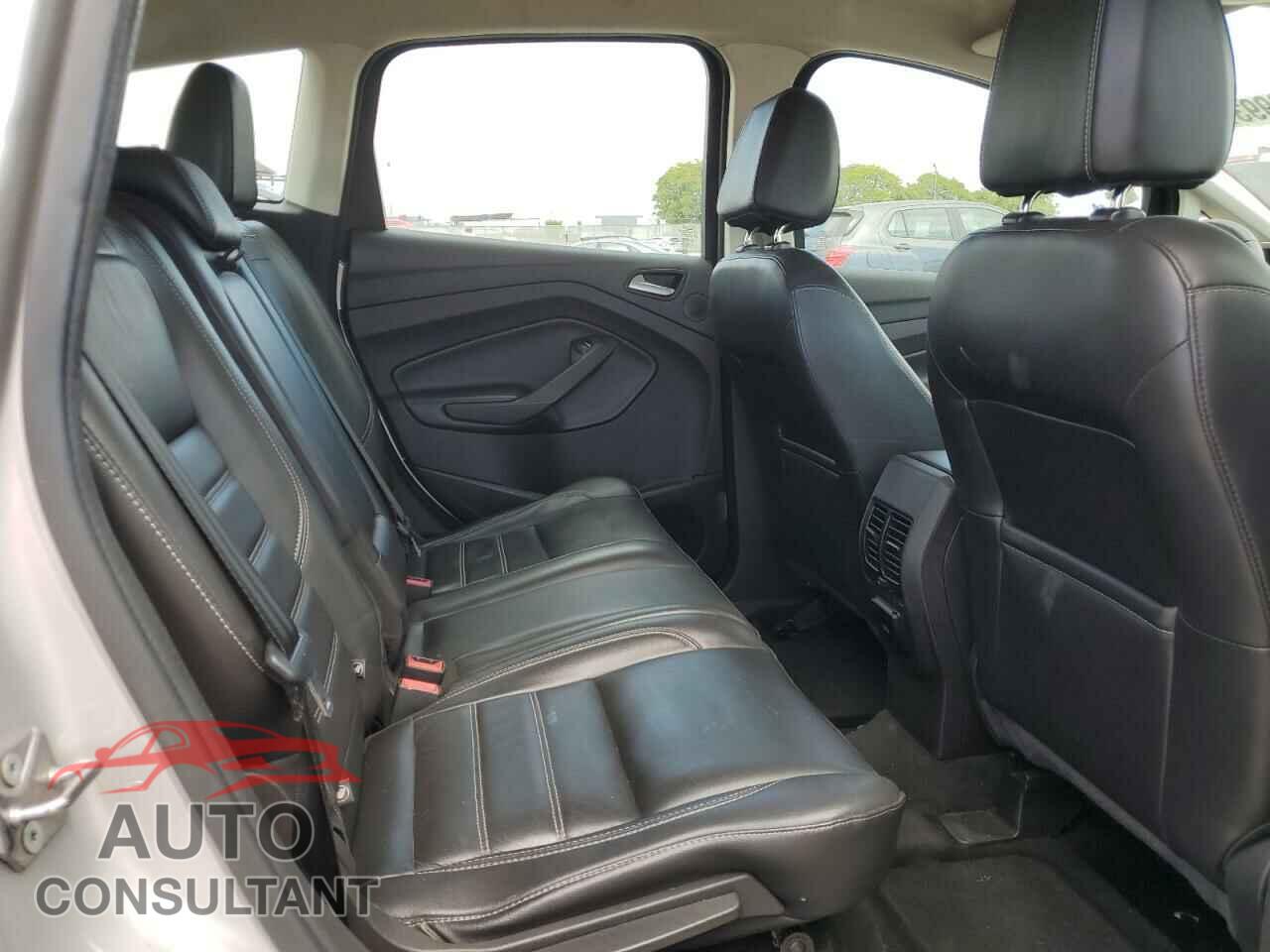 FORD CMAX 2017 - 1FADP5DU5HL110937