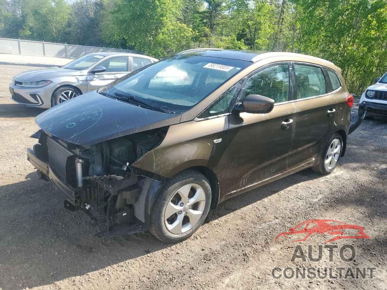 KIA RONDO 2015 - KNAHT8A31F7094016