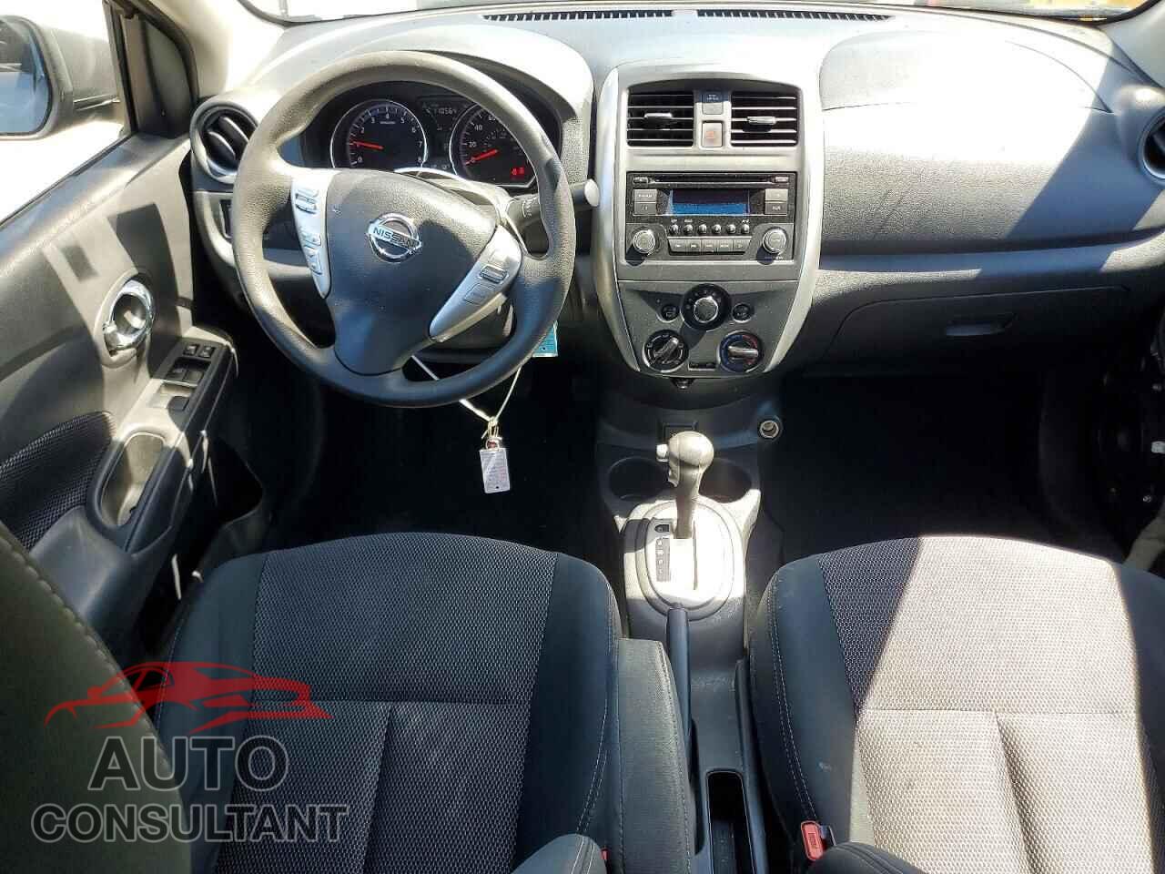 NISSAN VERSA 2017 - 3N1CN7AP3HL816205