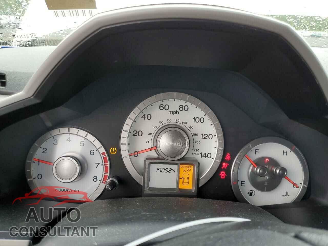 HONDA PILOT 2011 - 5FNYF4H52BB059404