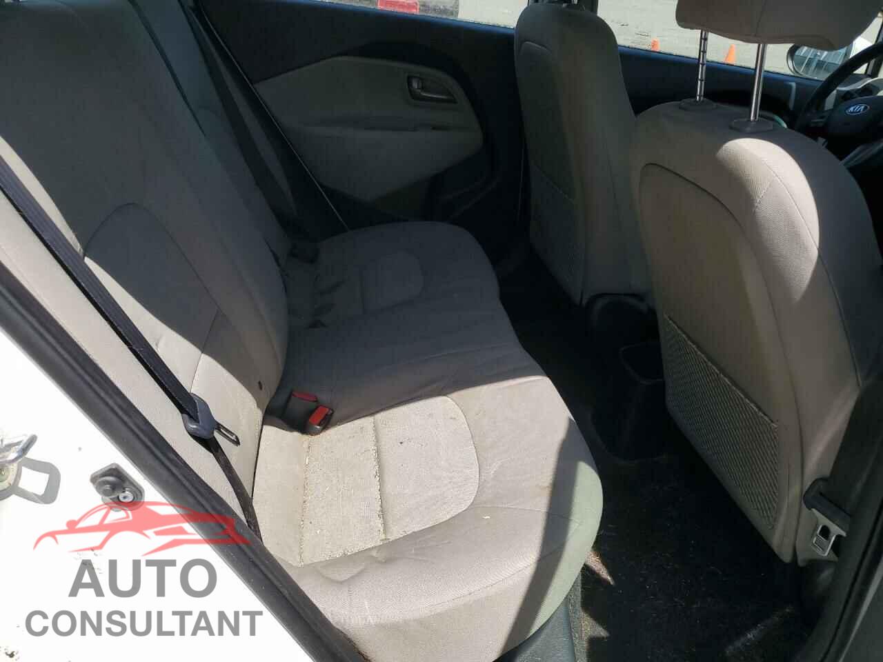 KIA RIO 2015 - KNADM4A31F6501150