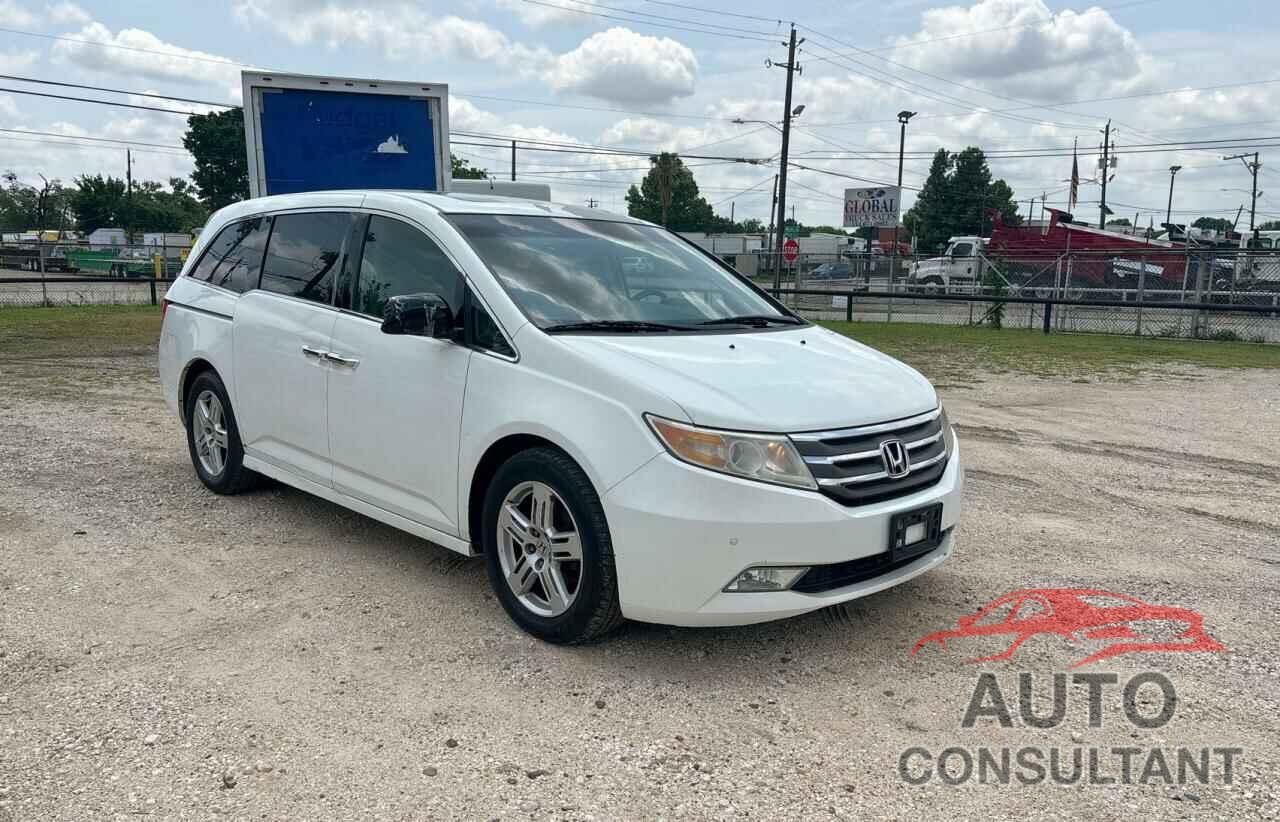HONDA ODYSSEY 2011 - 5FNRL5H92BB008426