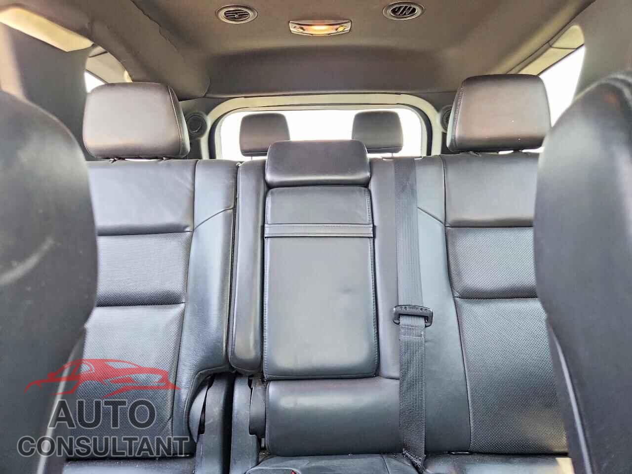 DODGE DURANGO 2018 - 1C4SDJCT9JC248210
